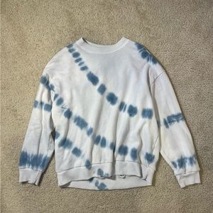 Blue and white tie-dye sweatshirt from American Eagle